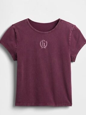 GAP Logo T-Shirt in Burgundy Merlot